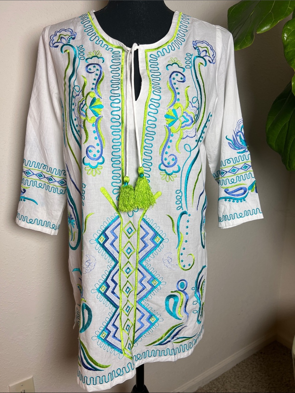 Gretchen Scott Designs Women’s 100% White Cotton Embroidered Top Tunic Coverup